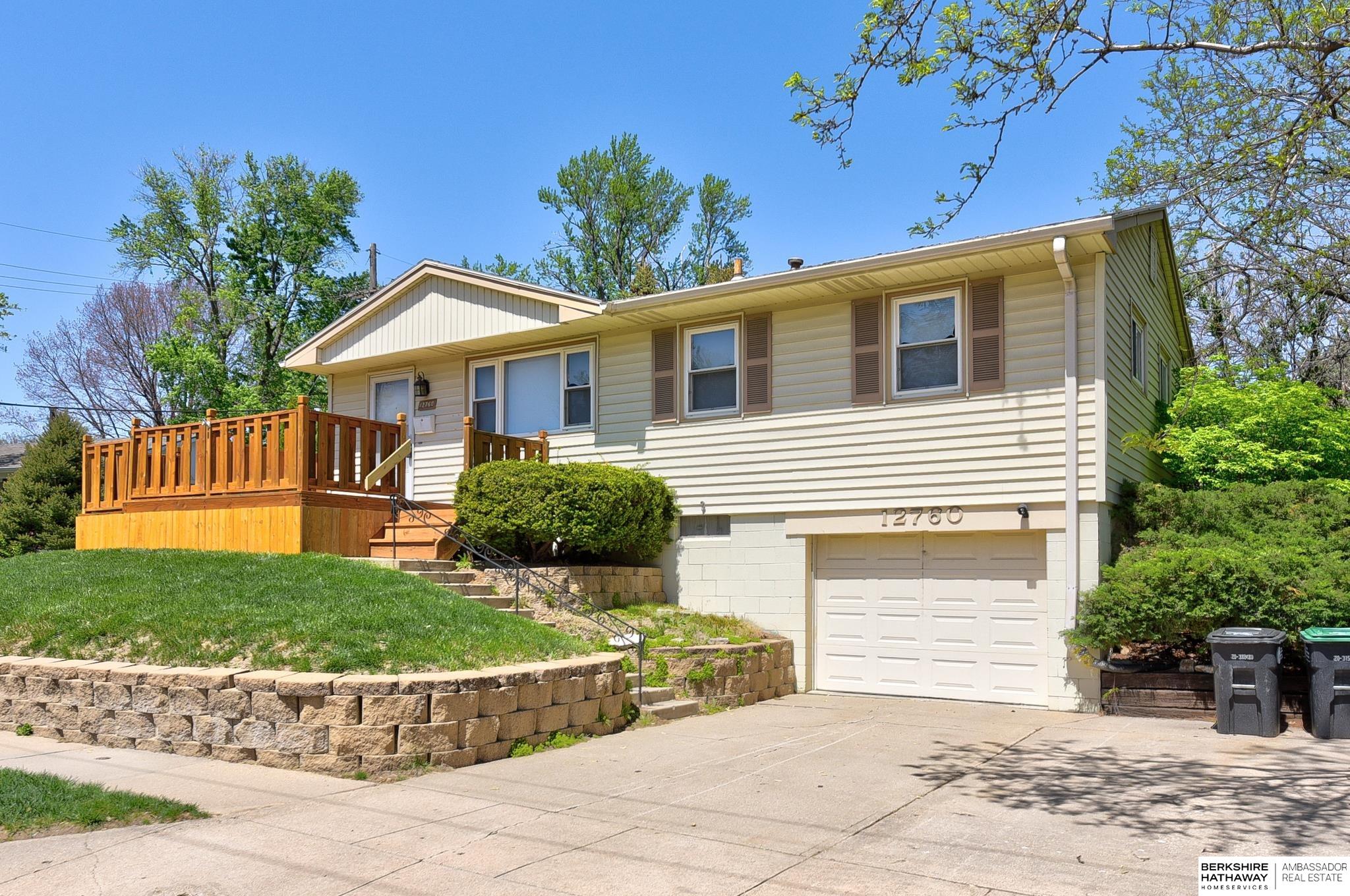 Omaha, Nebraska 68144, United States, 3 Bedrooms Bedrooms, ,2 BathroomsBathrooms,Residential,Pending,124356