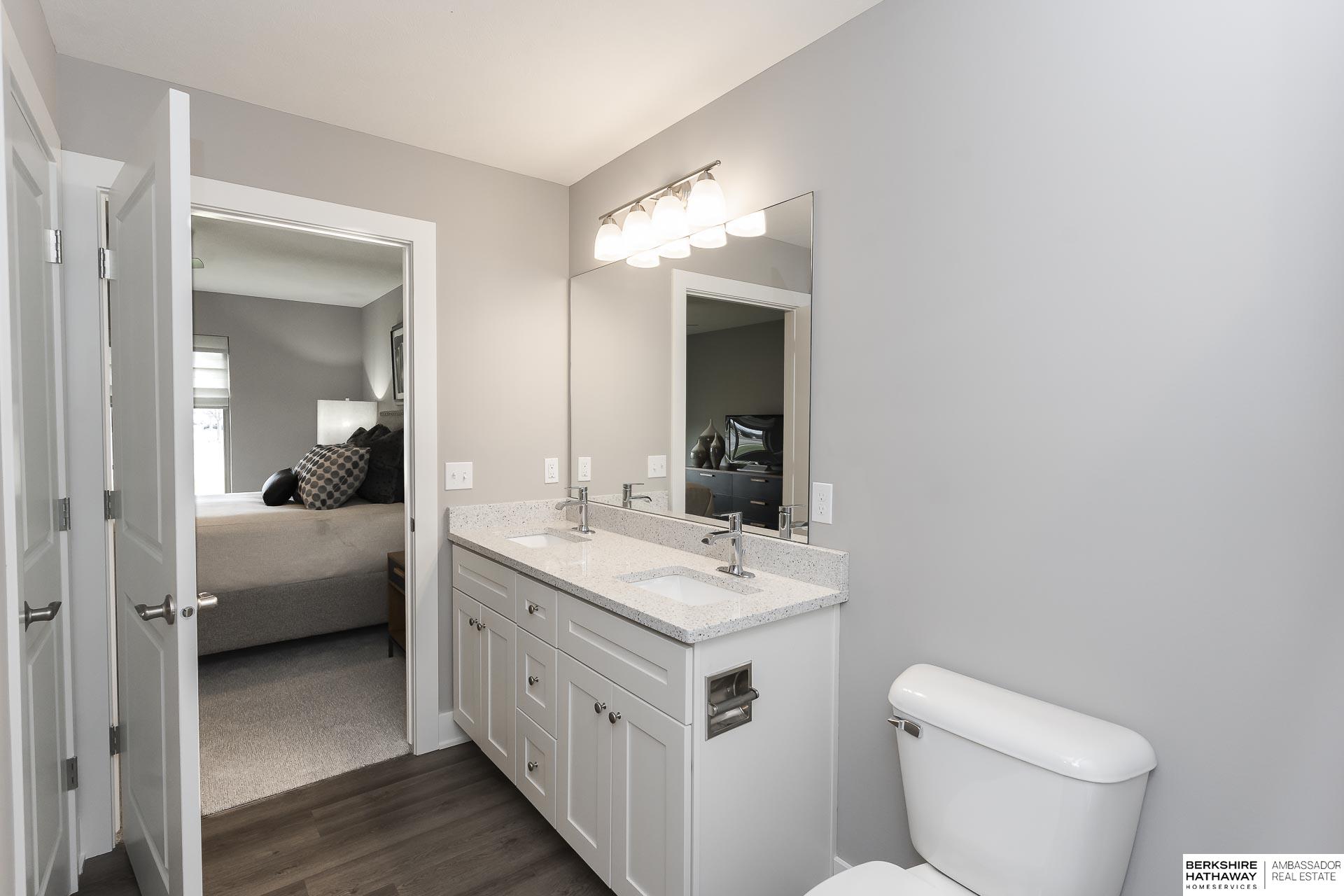 Elkhorn, Nebraska 68022, United States, 2 Bedrooms Bedrooms, ,2 BathroomsBathrooms,Residential,Active,247588