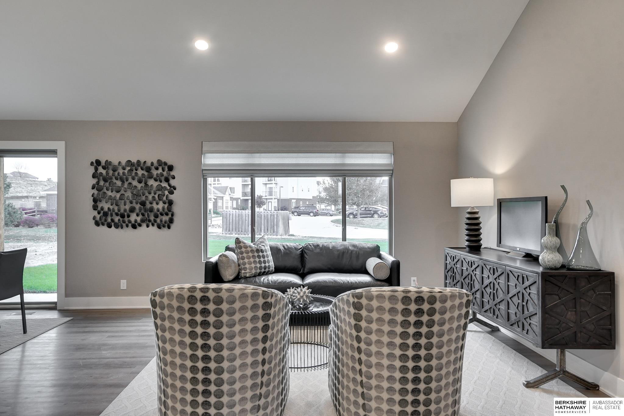 Elkhorn, Nebraska 68022, United States, 2 Bedrooms Bedrooms, ,2 BathroomsBathrooms,Residential,Active,247588