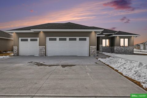 Photo of 2711 Samuel Drive, Fremont, NE 68025 (MLS # 22605002)