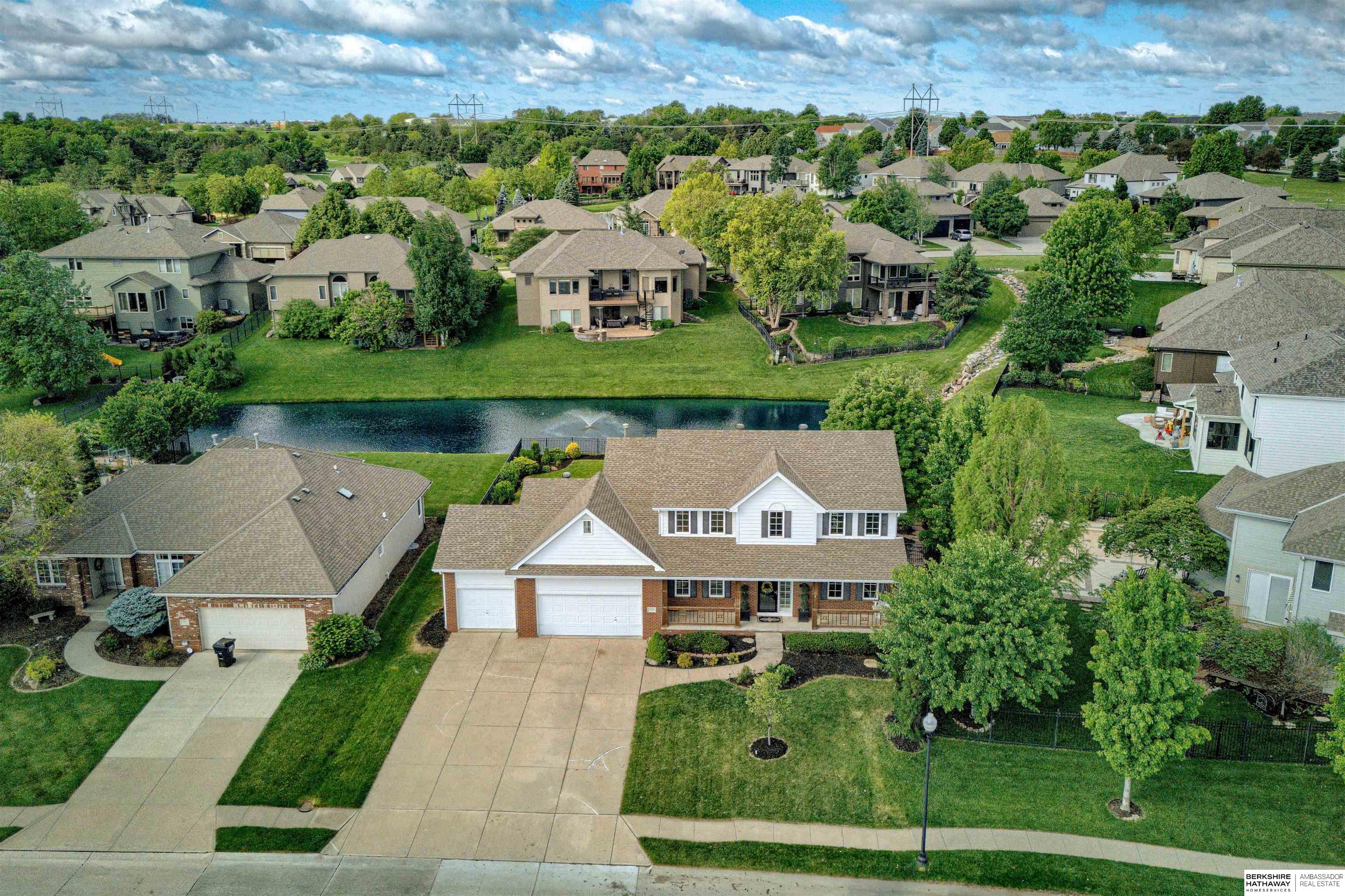 Omaha, Nebraska 68130, United States, 5 Bedrooms Bedrooms, ,3 BathroomsBathrooms,Residential,Pending,136859