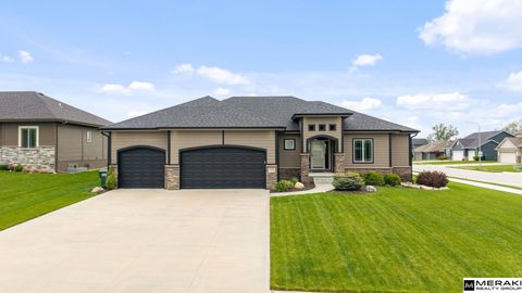 Photo of 13706 S 49th Street, Papillion, NE 68133 (MLS # 22611724)