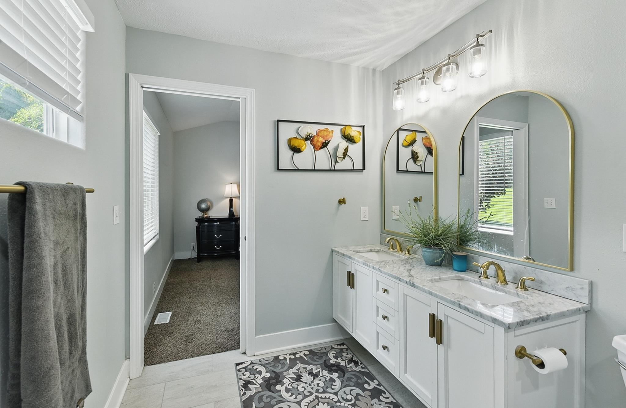 Omaha, Nebraska 68116, United States, 2 Bedrooms Bedrooms, ,2 BathroomsBathrooms,Residential,Active,140105