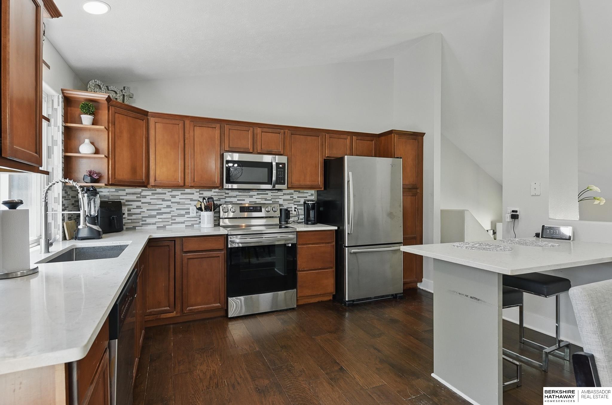 Omaha, Nebraska 68116, United States, 2 Bedrooms Bedrooms, ,2 BathroomsBathrooms,Residential,Active,140105