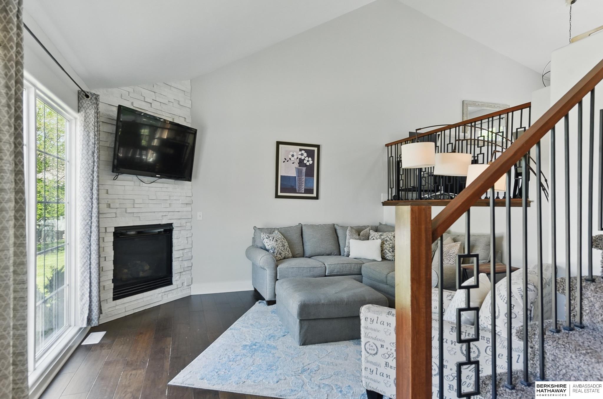 Omaha, Nebraska 68116, United States, 2 Bedrooms Bedrooms, ,2 BathroomsBathrooms,Residential,Active,140105