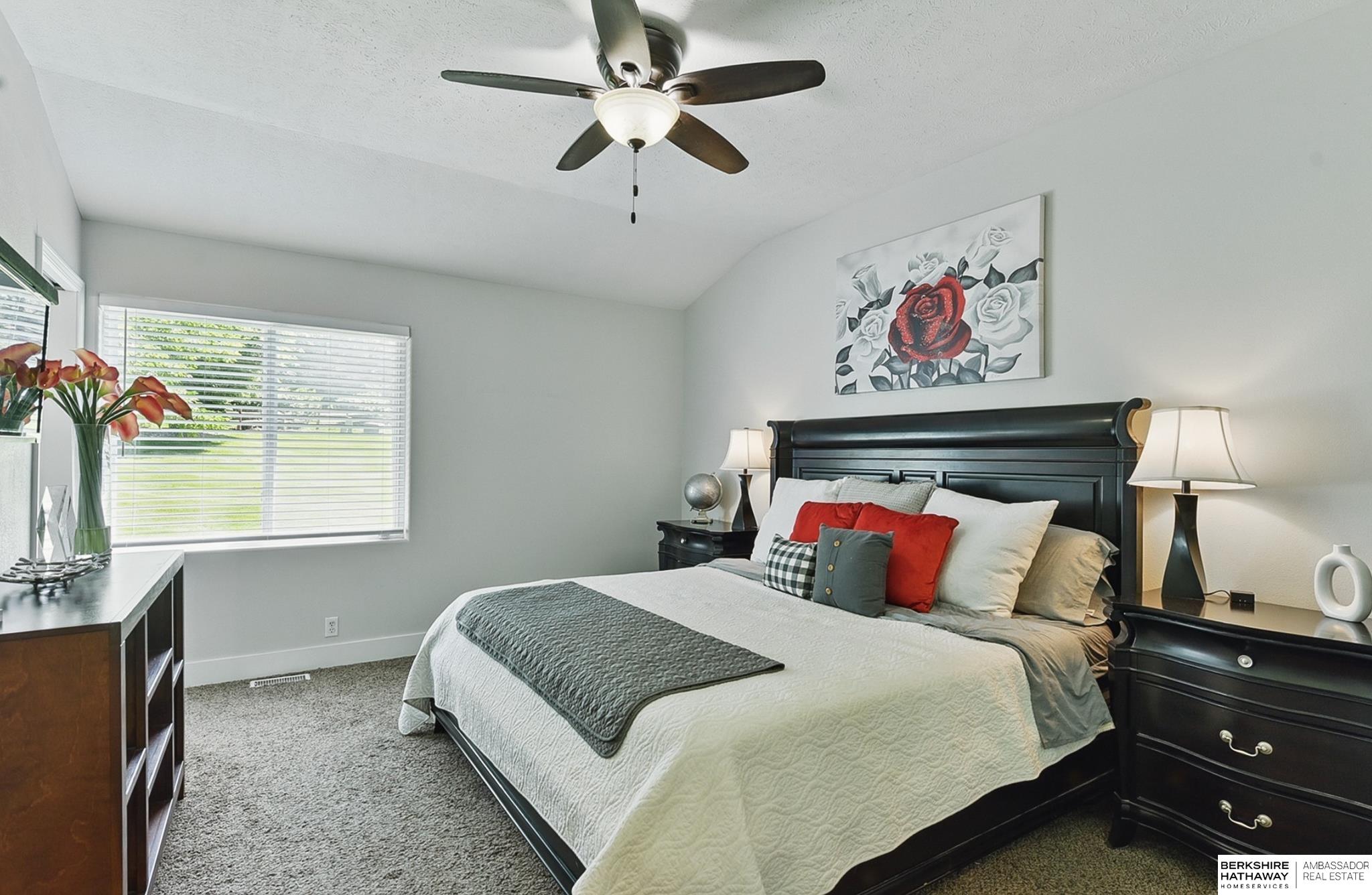 Omaha, Nebraska 68116, United States, 2 Bedrooms Bedrooms, ,2 BathroomsBathrooms,Residential,Active,140105