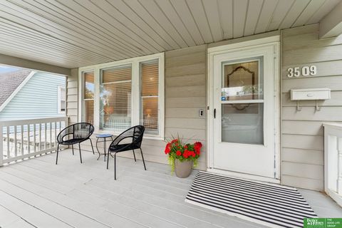 Photo of 3509 Howard Street, Omaha, NE 68105 (MLS # 22615769)