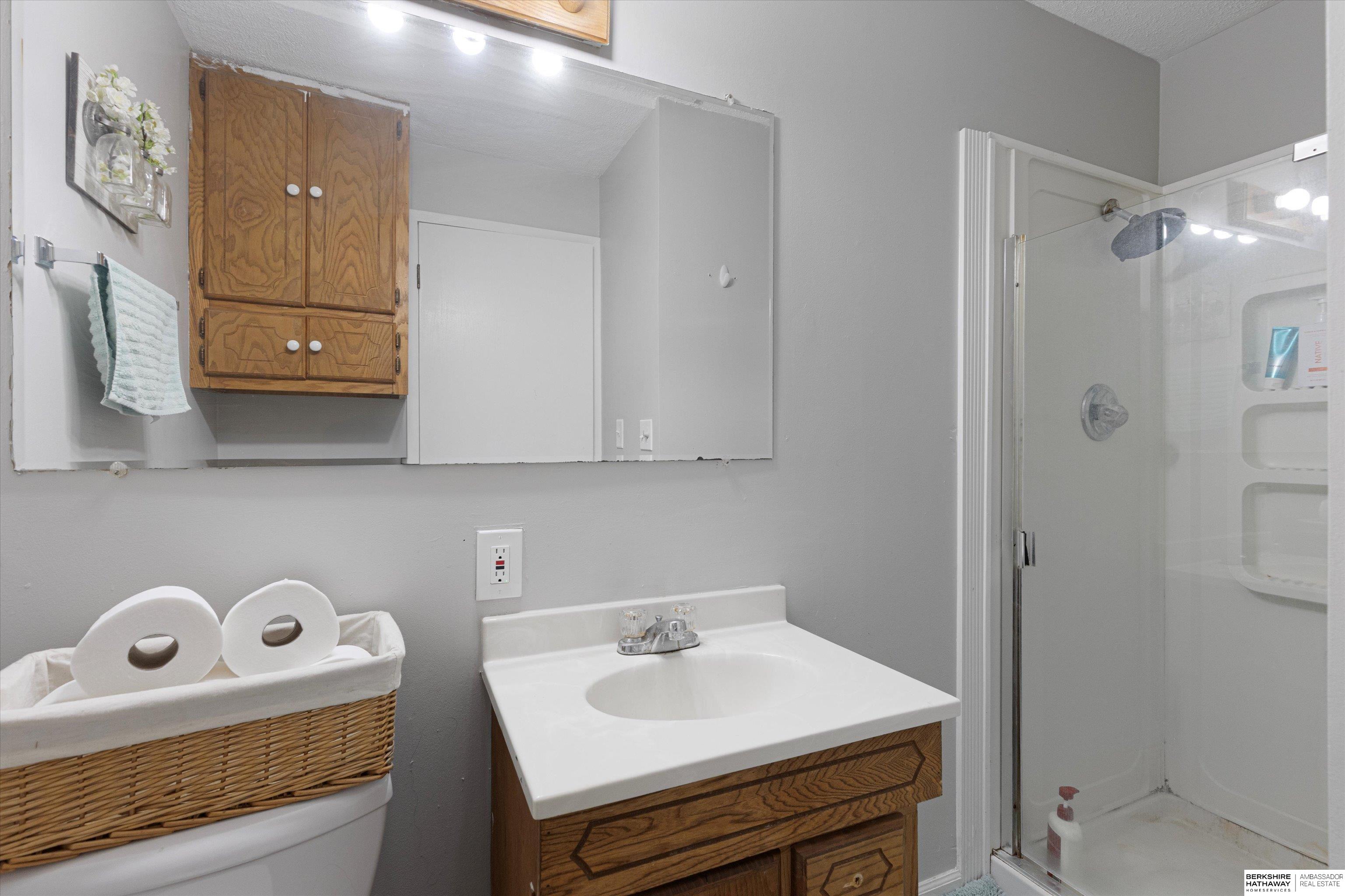 Omaha, Nebraska 68104, United States, 1 Bedroom Bedrooms, ,1 BathroomBathrooms,Residential,Active,119065