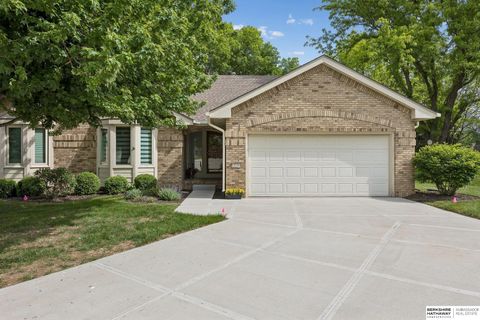 Photo of 13216 Willis Circle, Omaha, NE 68164 (MLS # 22613083)