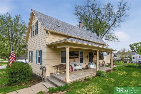 Photo of 3015 Grebe Street, Omaha, NE 68112 (MLS # 22610619)
