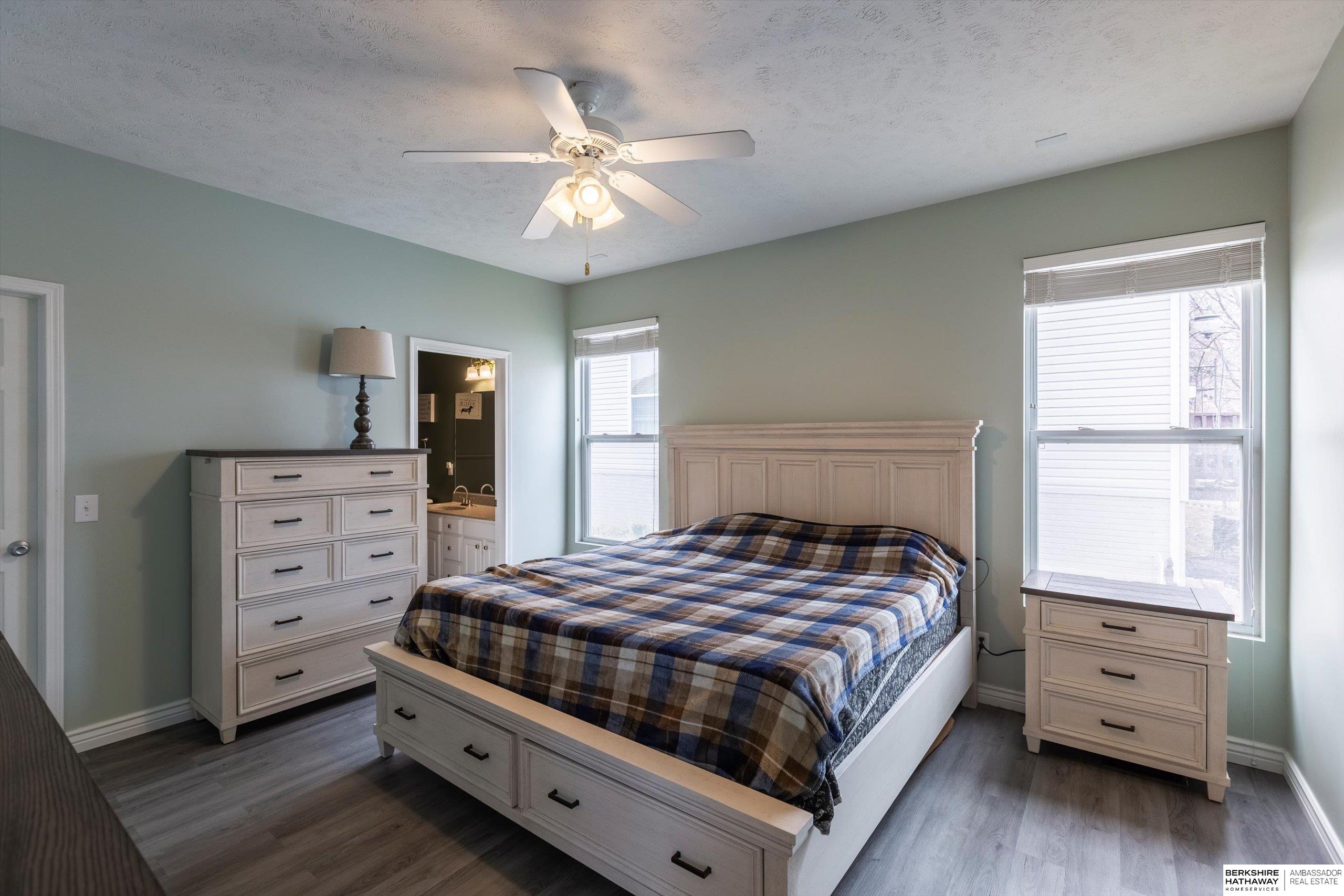 Omaha, Nebraska 68116, United States, 3 Bedrooms Bedrooms, ,3 BathroomsBathrooms,Residential,Active,133114