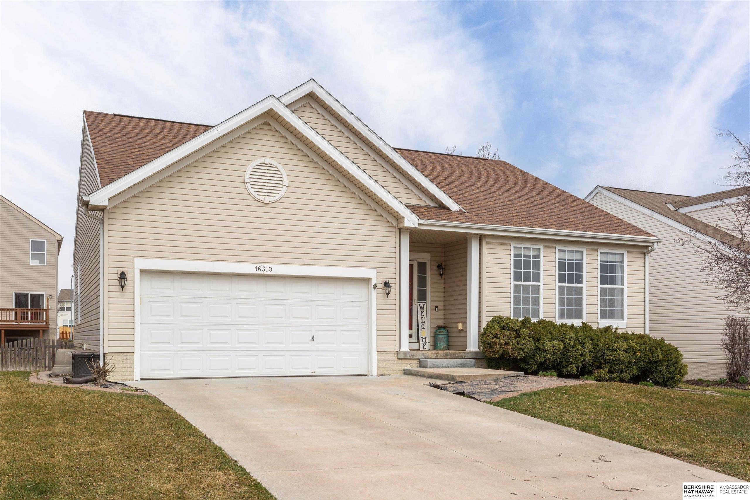 Omaha, Nebraska 68116, United States, 3 Bedrooms Bedrooms, ,3 BathroomsBathrooms,Residential,Active,133114