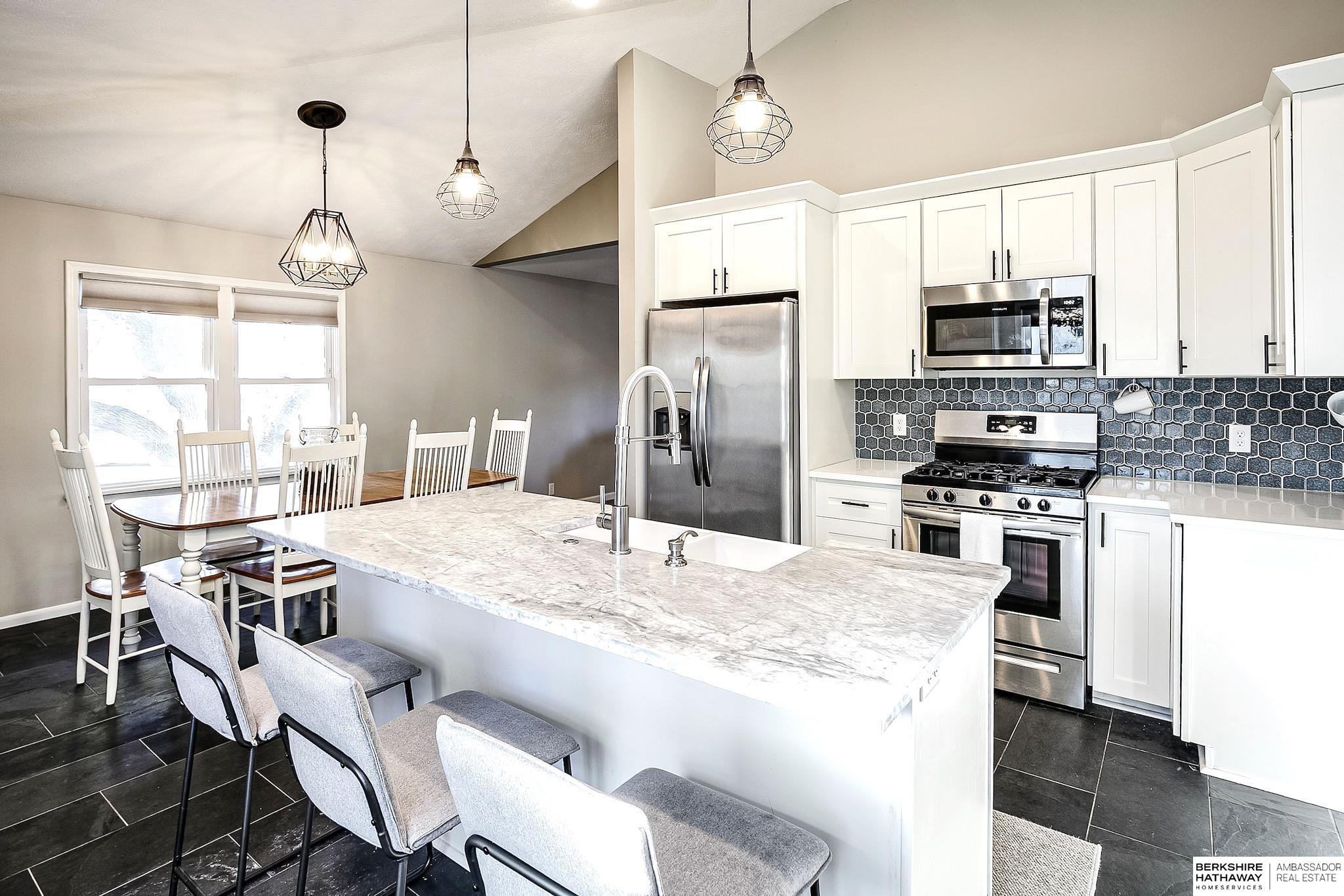 Omaha, Nebraska 68154, United States, 3 Bedrooms Bedrooms, ,2 BathroomsBathrooms,Residential,Active,237400