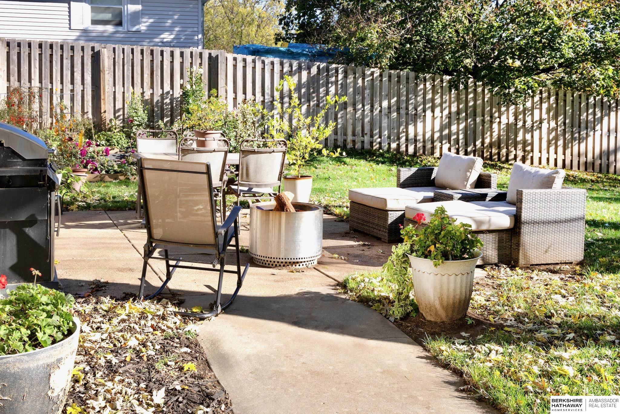 Omaha, Nebraska 68154, United States, 3 Bedrooms Bedrooms, ,2 BathroomsBathrooms,Residential,Active,237400