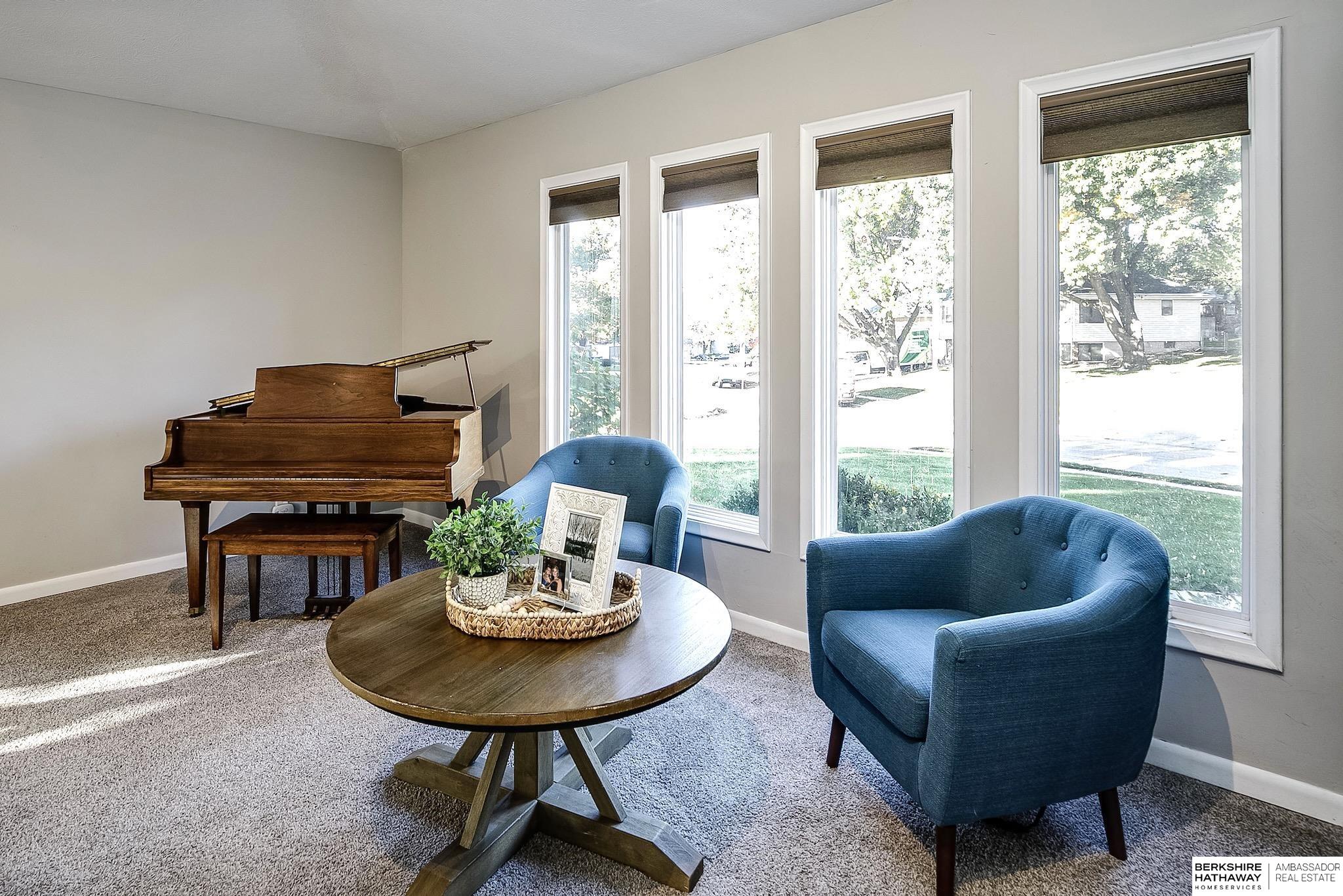 Omaha, Nebraska 68154, United States, 3 Bedrooms Bedrooms, ,2 BathroomsBathrooms,Residential,Active,237400