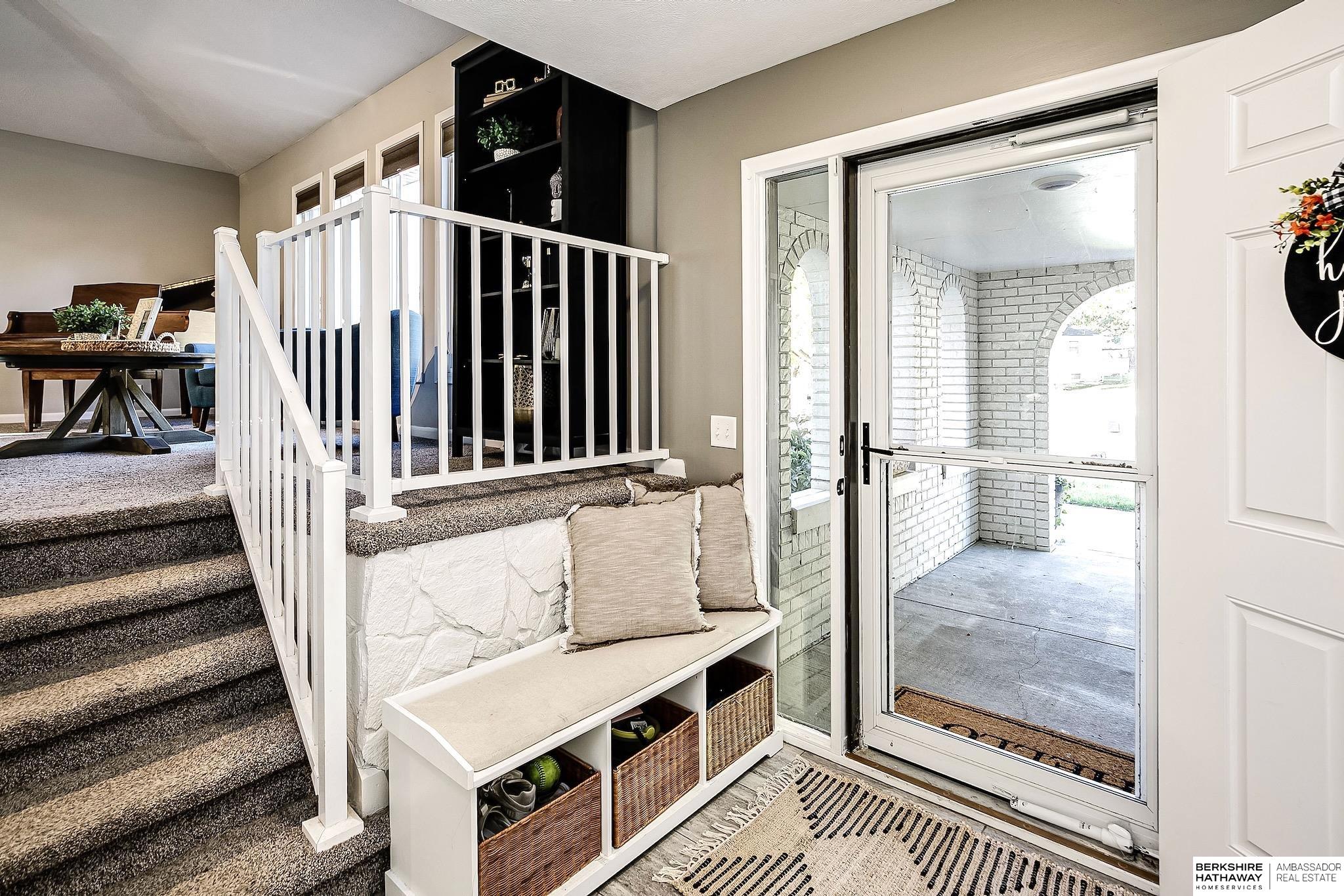 Omaha, Nebraska 68154, United States, 3 Bedrooms Bedrooms, ,2 BathroomsBathrooms,Residential,Active,237400