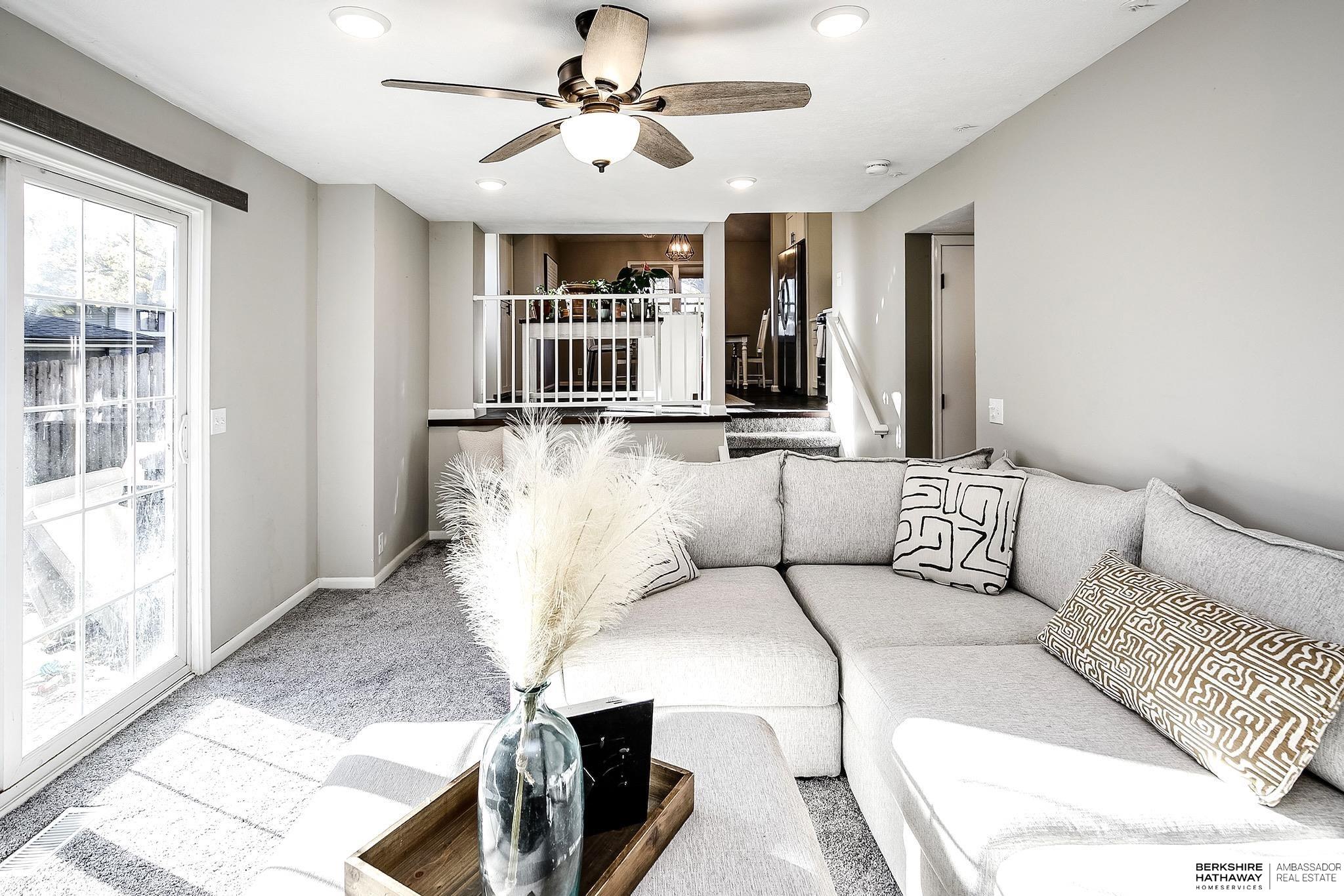 Omaha, Nebraska 68154, United States, 3 Bedrooms Bedrooms, ,2 BathroomsBathrooms,Residential,Active,237400