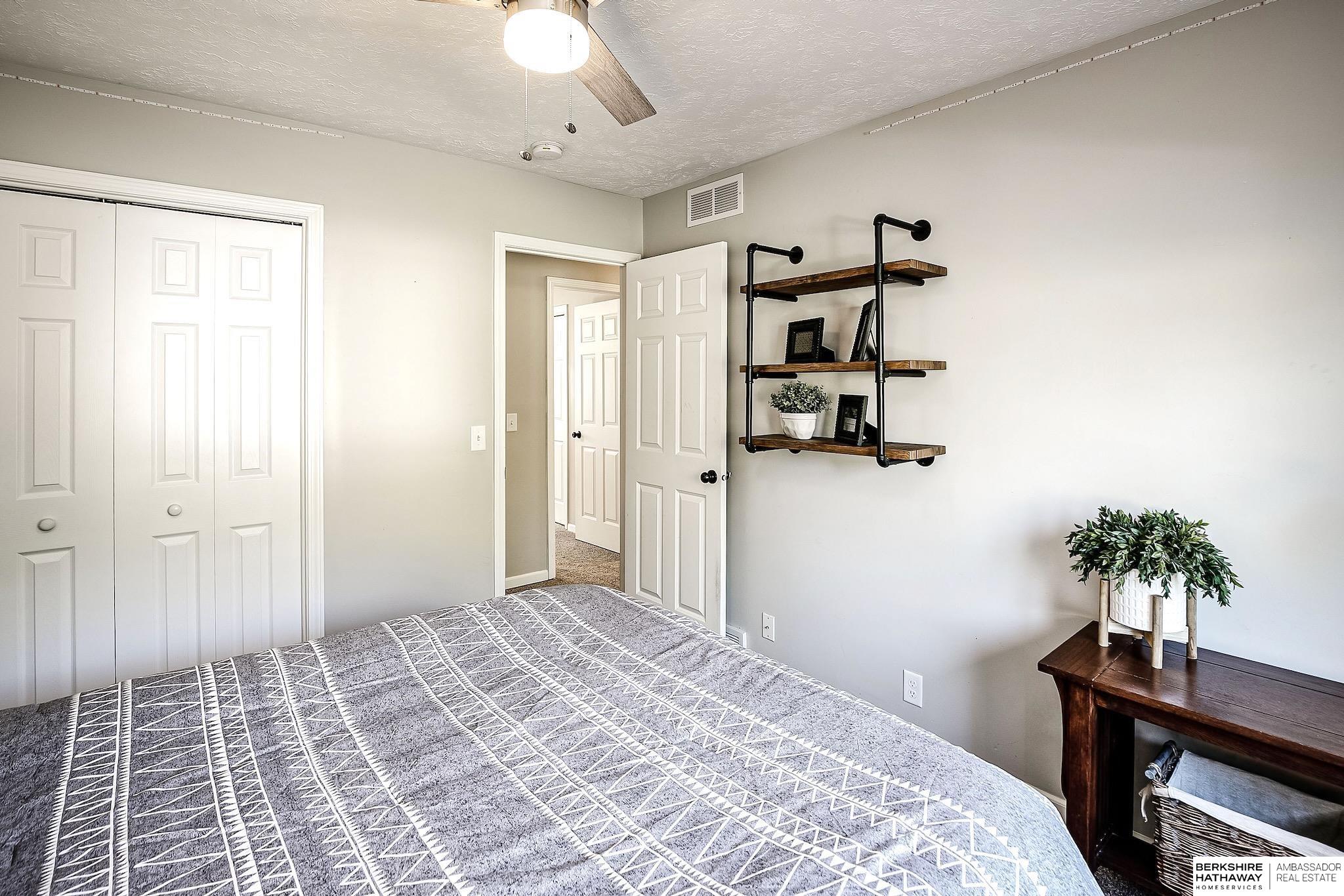 Omaha, Nebraska 68154, United States, 3 Bedrooms Bedrooms, ,2 BathroomsBathrooms,Residential,Active,237400