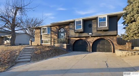 Photo of 14032 Pierce Street, Omaha, NE 68144 (MLS # 22603851)