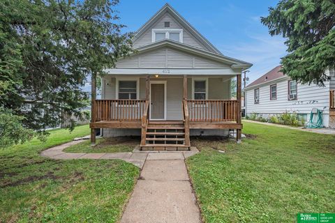 Photo of 4112 S 36 Street, Omaha, NE 68107 (MLS # 22534133)