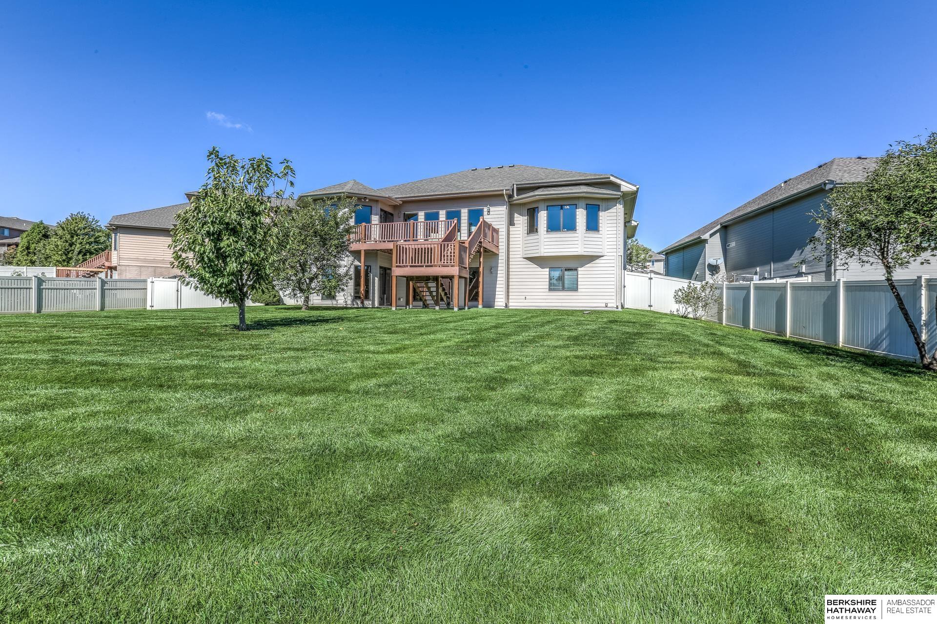 Gretna, Nebraska 68028, United States, 4 Bedrooms Bedrooms, ,3 BathroomsBathrooms,Residential,Active,225335