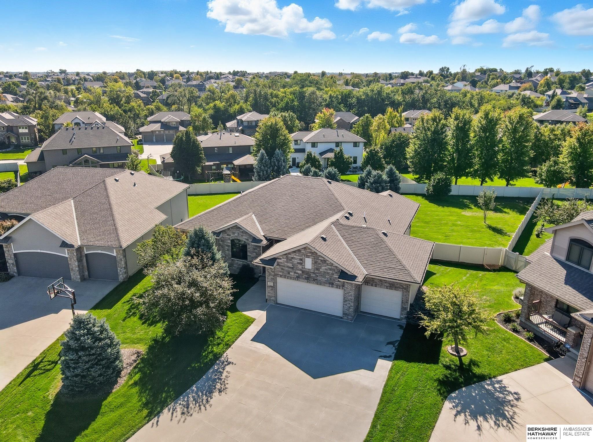 Gretna, Nebraska 68028, United States, 4 Bedrooms Bedrooms, ,3 BathroomsBathrooms,Residential,Active,225335