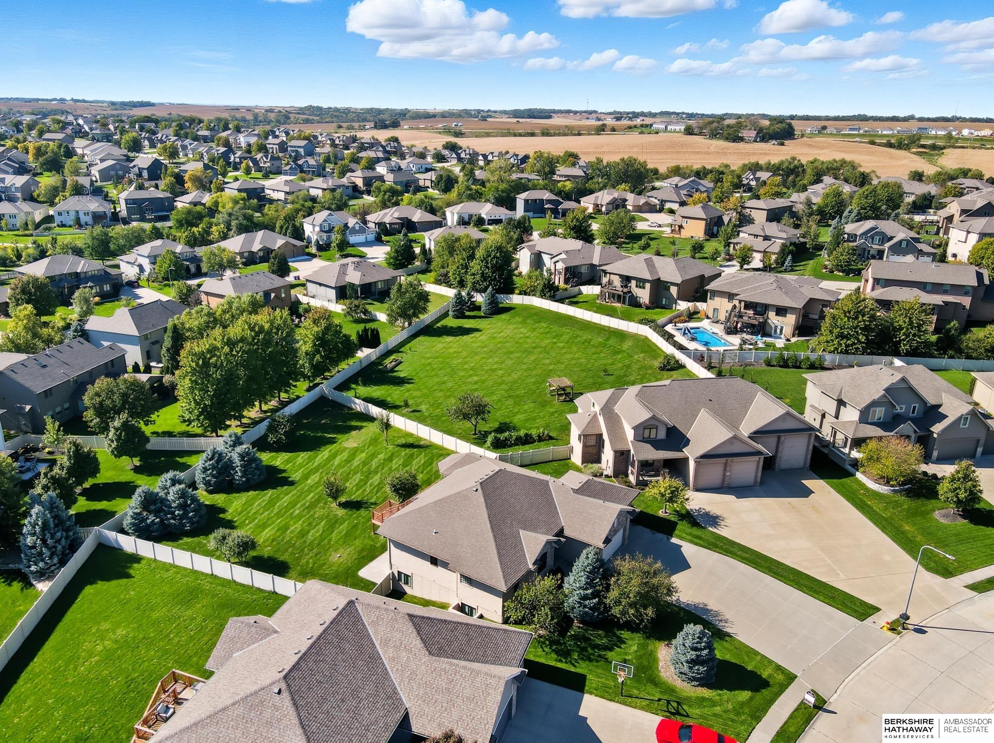 Gretna, Nebraska 68028, United States, 4 Bedrooms Bedrooms, ,3 BathroomsBathrooms,Residential,Active,225335