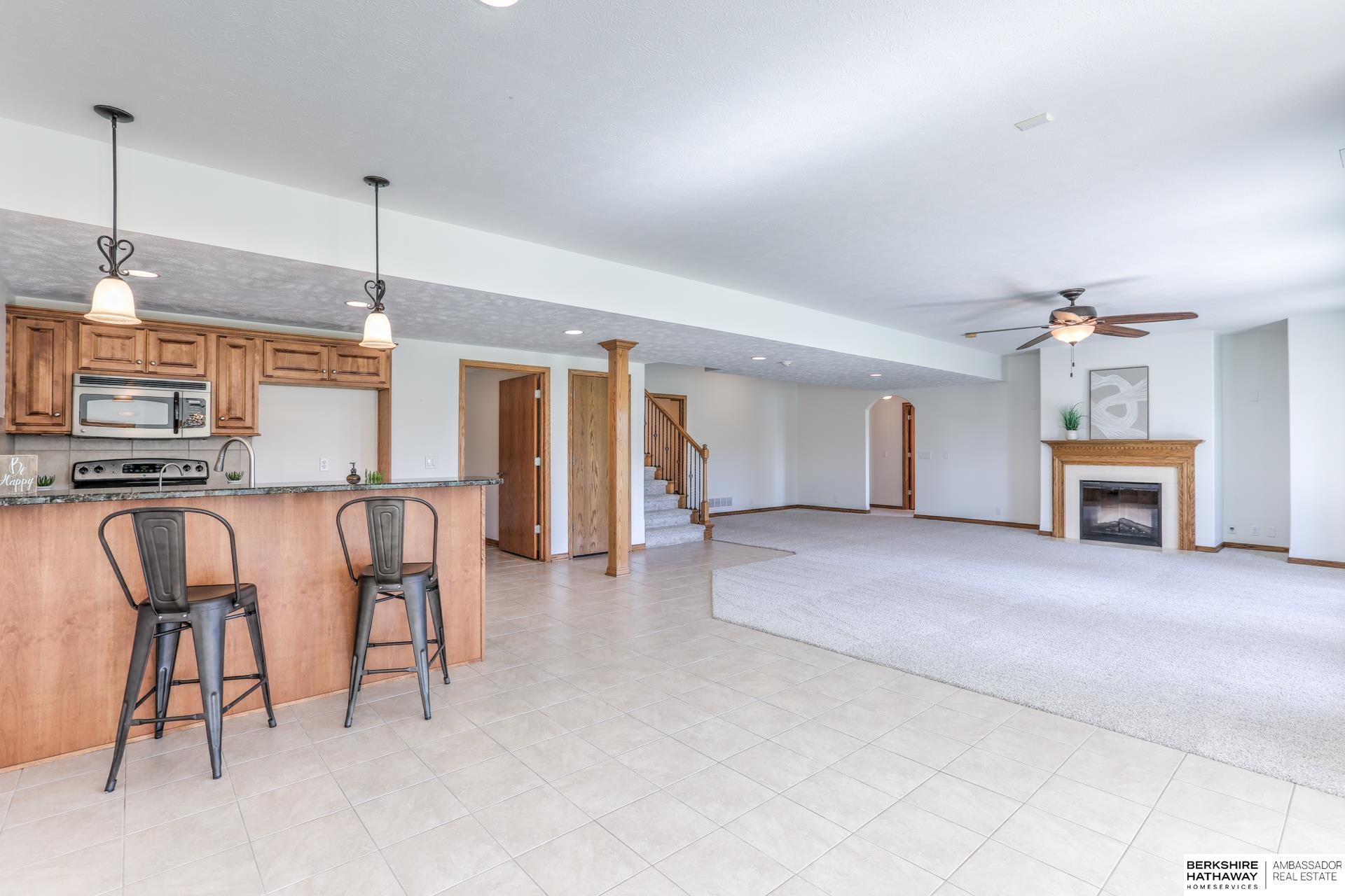 Gretna, Nebraska 68028, United States, 4 Bedrooms Bedrooms, ,3 BathroomsBathrooms,Residential,Active,225335