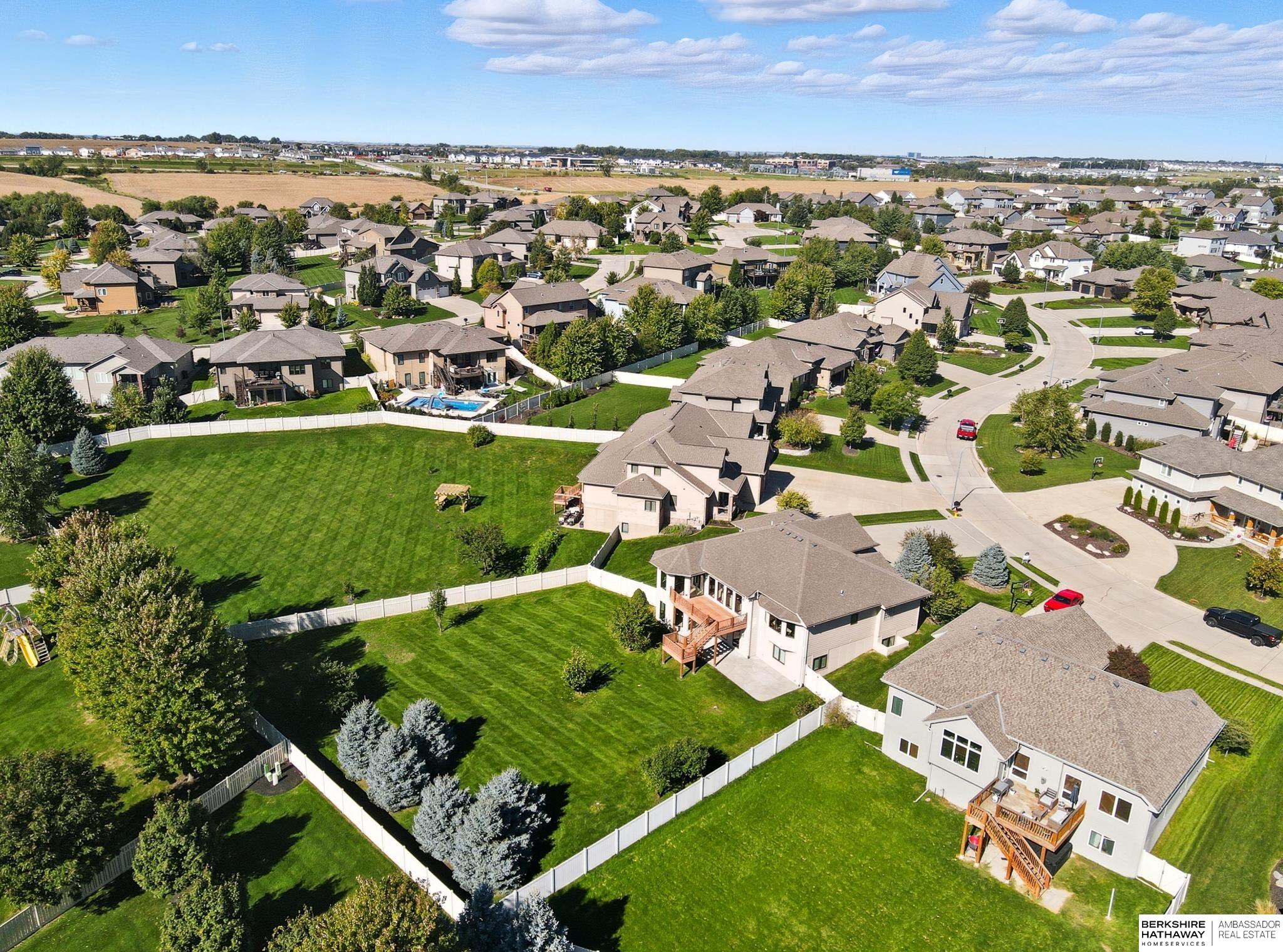 Gretna, Nebraska 68028, United States, 4 Bedrooms Bedrooms, ,3 BathroomsBathrooms,Residential,Active,225335