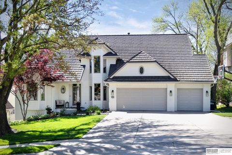 Photo of 15511 Pierce Circle, Omaha, NE 68144 (MLS # 22610793)