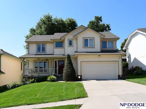 Photo of 12321 Spencer Street, Omaha, NE 68164 (MLS # 22620084)