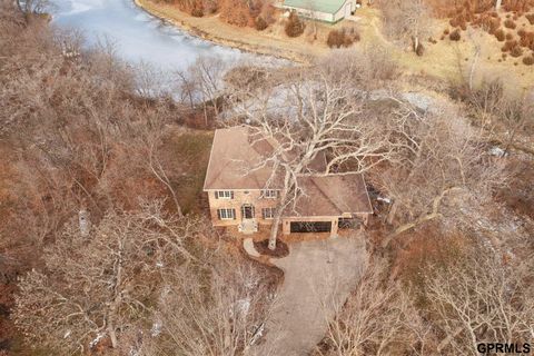 Photo of 19719 Raven Drive, Louisville, NE 68037 (MLS # 22610976)