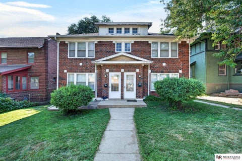 Photo of 122 N 38th Street, Omaha, NE 68131 (MLS # 22621457)