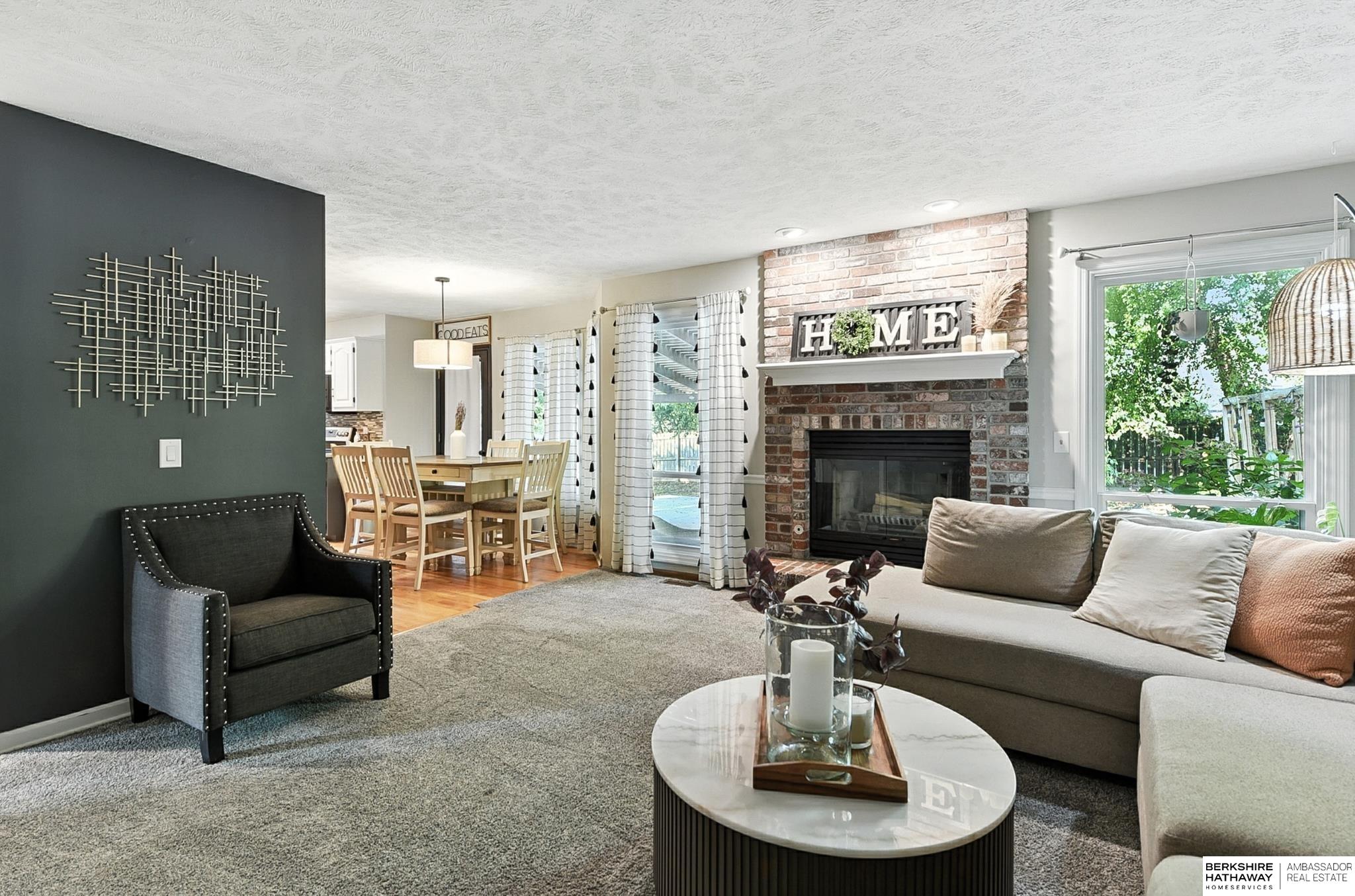 Papillion, Nebraska 68046, United States, 4 Bedrooms Bedrooms, ,3 BathroomsBathrooms,Residential,Active,205107