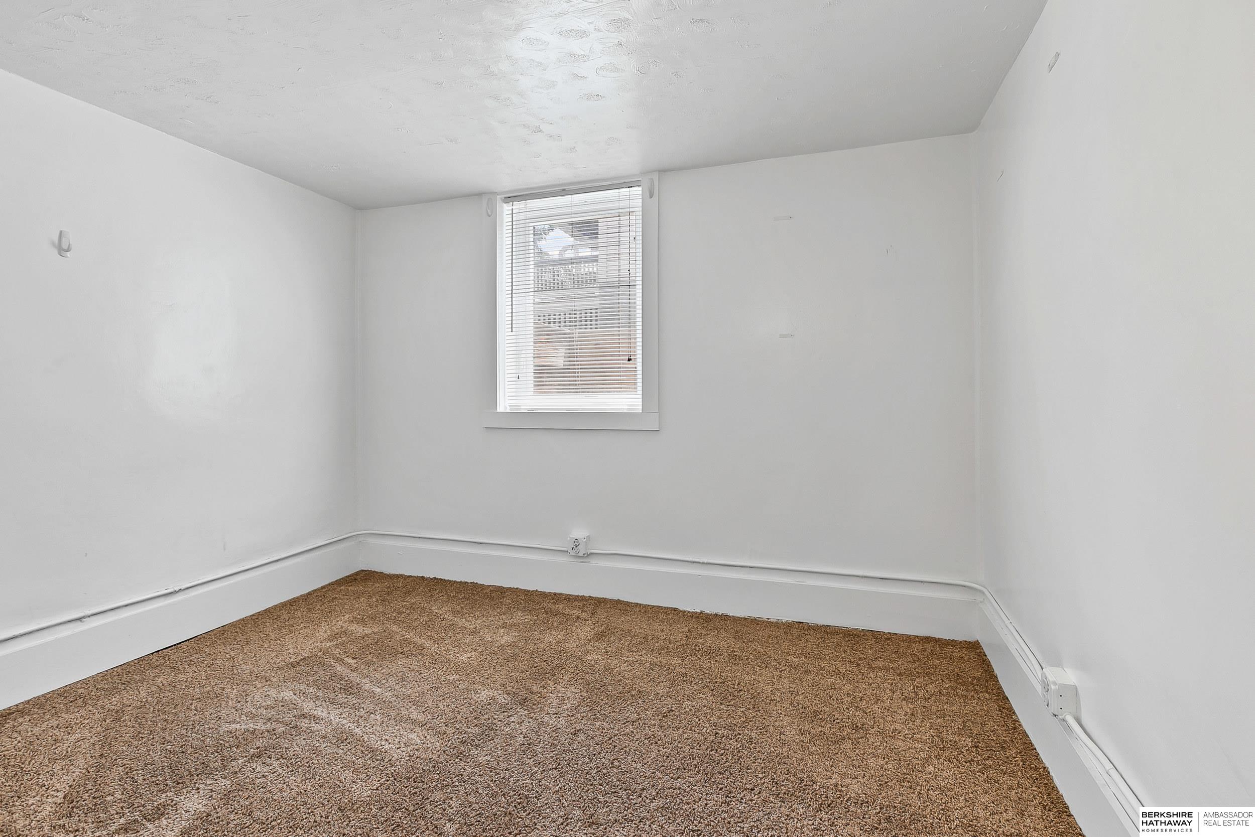 Lincoln, Nebraska 68502, United States, 3 Bedrooms Bedrooms, ,2 BathroomsBathrooms,Residential,Active,186788