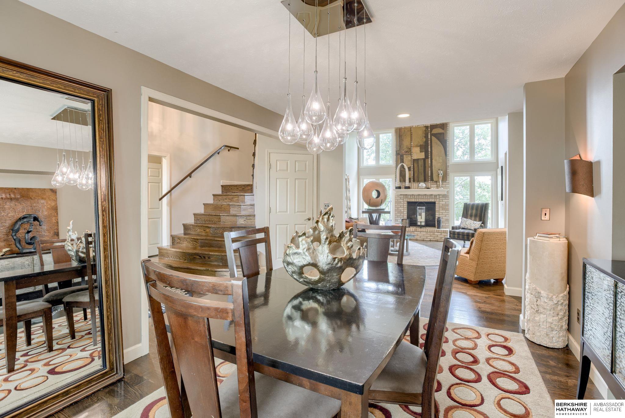 Louisville, Nebraska 68037, United States, 4 Bedrooms Bedrooms, ,3 BathroomsBathrooms,Residential,Active,183672