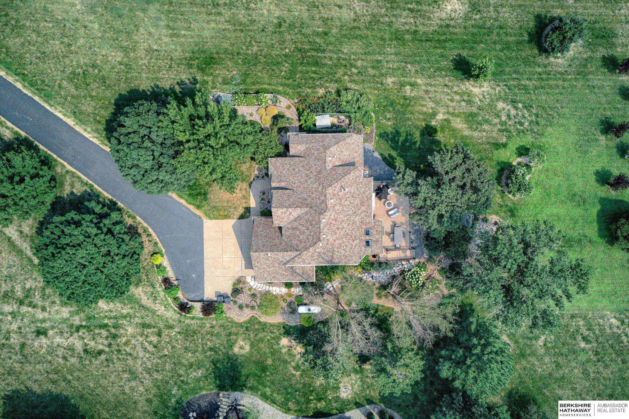 Louisville, Nebraska 68037, United States, 4 Bedrooms Bedrooms, ,3 BathroomsBathrooms,Residential,Active,183672