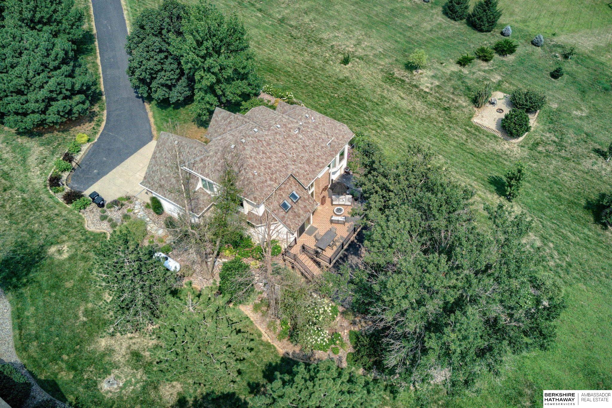 Louisville, Nebraska 68037, United States, 4 Bedrooms Bedrooms, ,3 BathroomsBathrooms,Residential,Active,183672