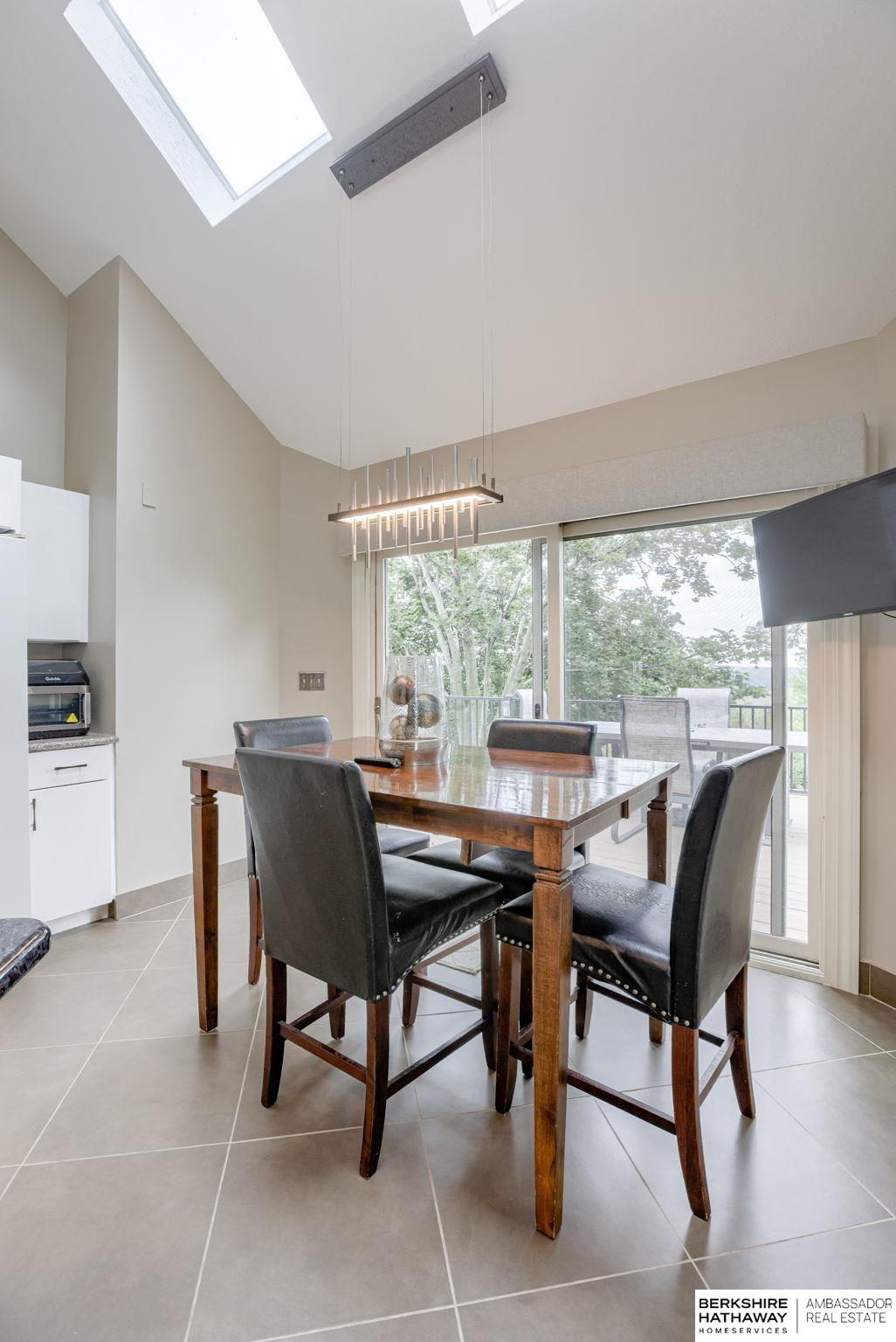 Louisville, Nebraska 68037, United States, 4 Bedrooms Bedrooms, ,3 BathroomsBathrooms,Residential,Active,183672