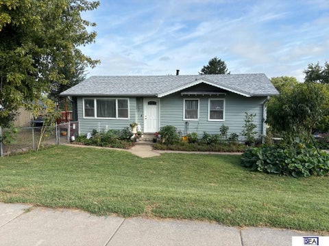 Photo of 4916 Harrison Street, Omaha, NE 68157 (MLS # 22626235)