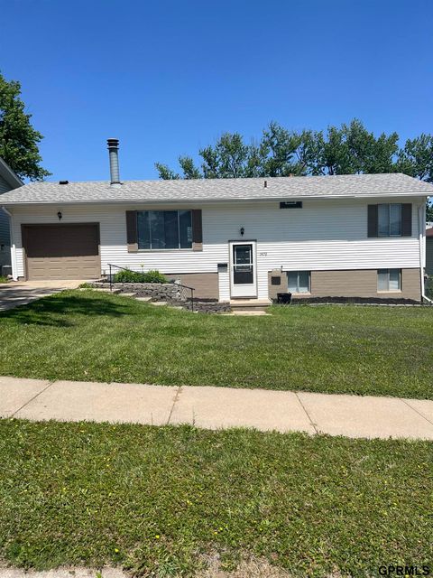 Photo of 14172 N Street, Omaha, NE 68137 (MLS # 22612662)