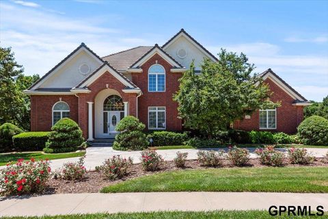 Photo of 411 Redwood Drive, Council Bluffs, IA 51503 (MLS # 22525496)