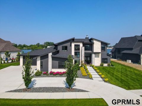 Photo of 6408 N 293 Circle, Valley, NE 68064 (MLS # 22516414)