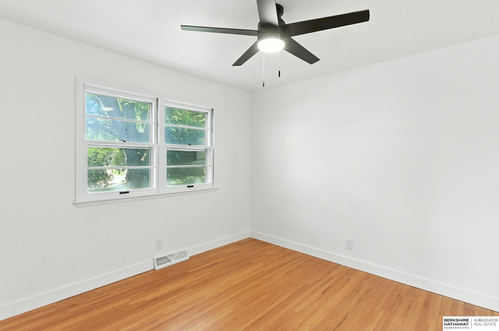 Glenwood, Iowa 51534, United States, 3 Bedrooms Bedrooms, ,2 BathroomsBathrooms,Residential,Active,201436