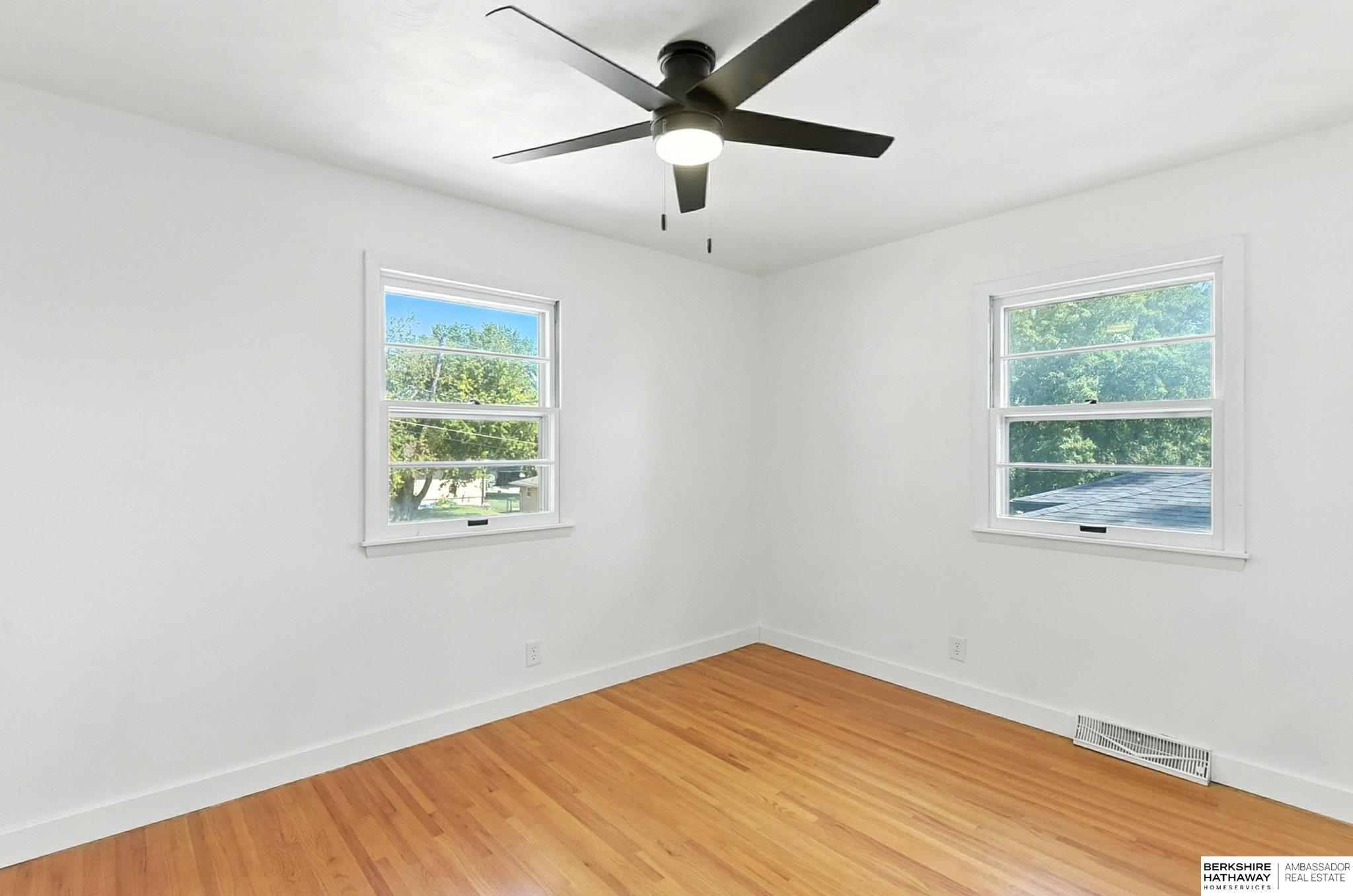 Glenwood, Iowa 51534, United States, 3 Bedrooms Bedrooms, ,2 BathroomsBathrooms,Residential,Active,201436