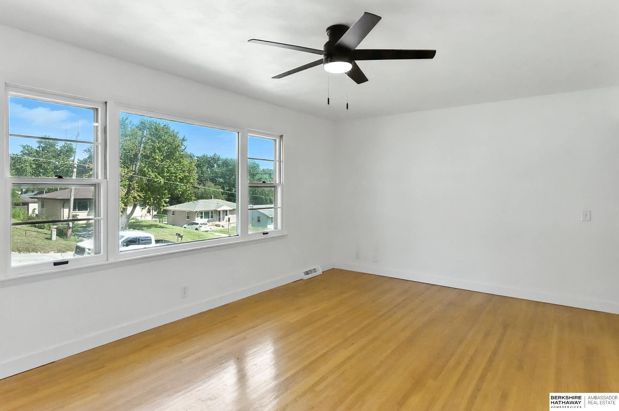 Glenwood, Iowa 51534, United States, 3 Bedrooms Bedrooms, ,2 BathroomsBathrooms,Residential,Active,201436