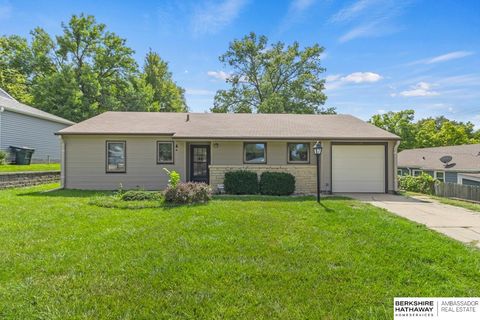 Photo of 3315 Van Dorn Street, Lincoln, NE 68506 (MLS # 22535286)