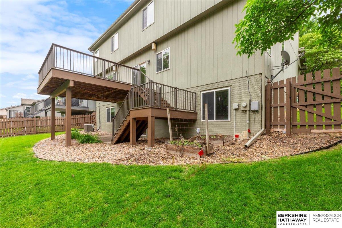 Omaha, Nebraska 68135, United States, 5 Bedrooms Bedrooms, ,4 BathroomsBathrooms,Residential,Pending,134316