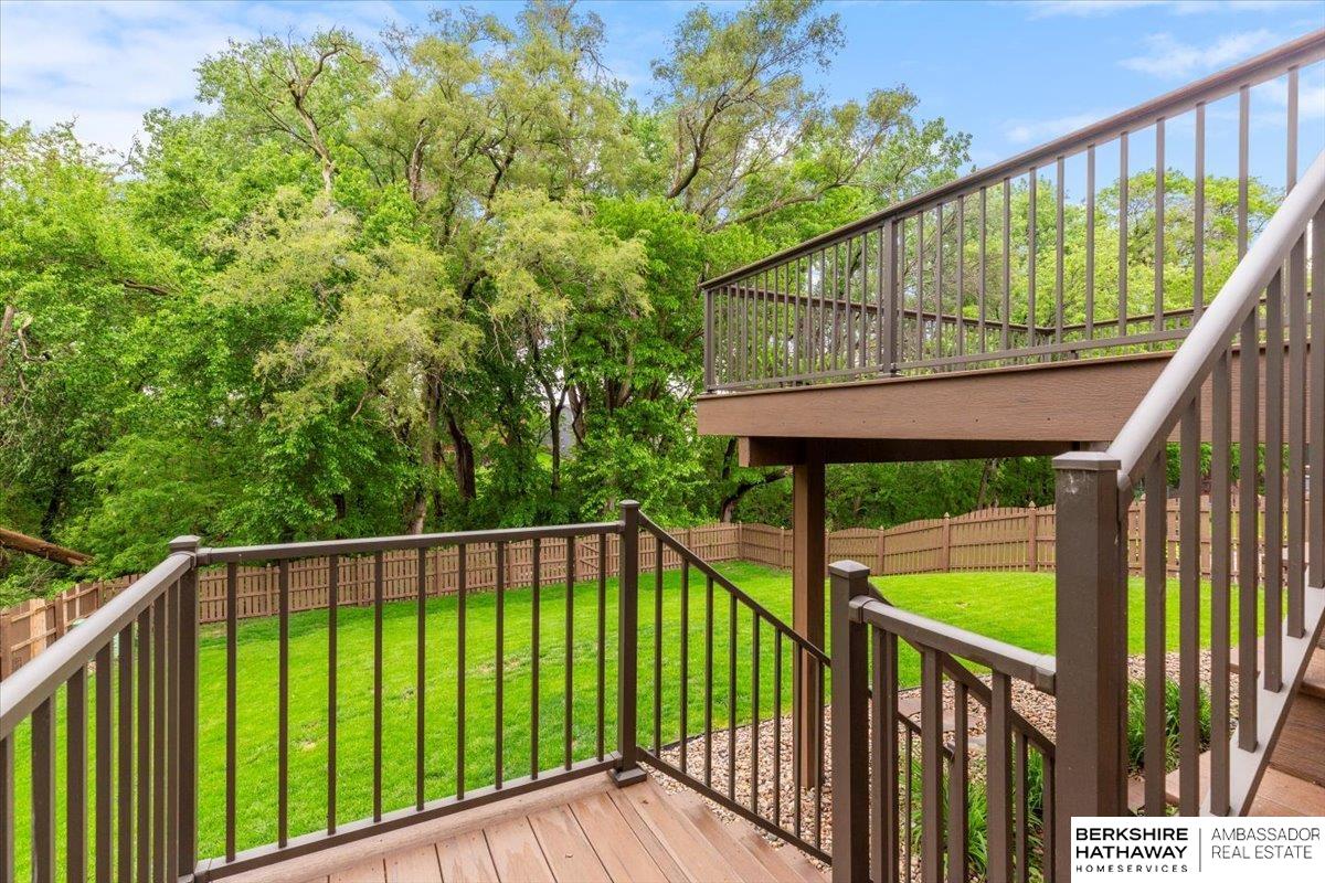 Omaha, Nebraska 68135, United States, 5 Bedrooms Bedrooms, ,4 BathroomsBathrooms,Residential,Pending,134316