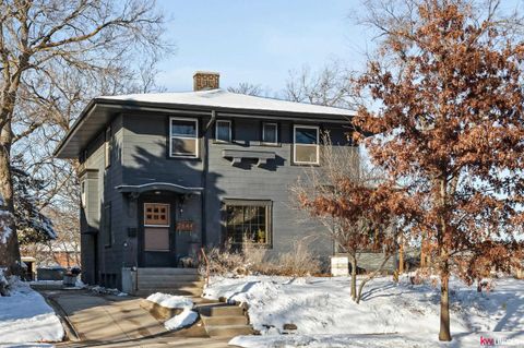 Photo of 2644 A Street, Lincoln, NE 68502 (MLS # 22604750)